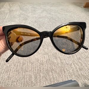 Wildfox sun le femme Women's Sunglasses with Black Frame and Gold Lenses cat eye
